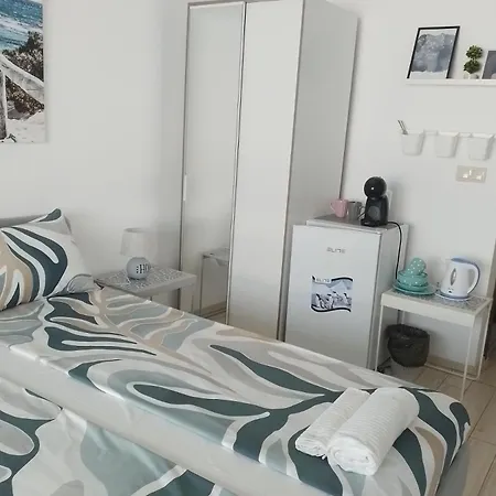 Paradiso Aparthotel, 106